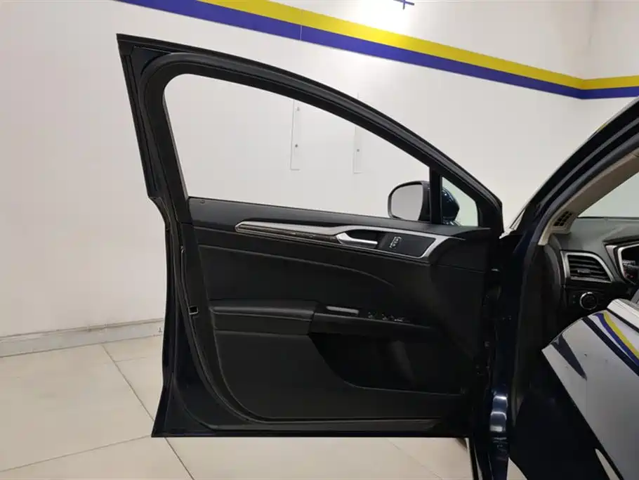 Mondeo 2018 EcoBoost 180 Intelligent Control Luxury Model National VI купить на сайте DeffCars