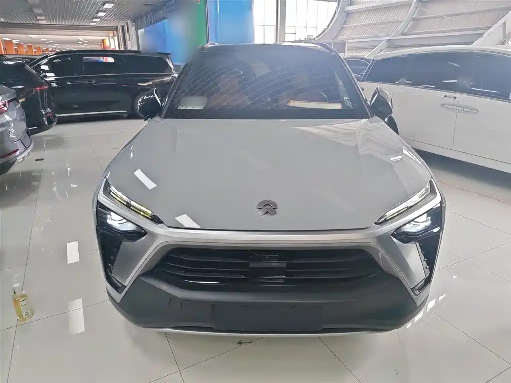 NIO ES8 2020 415KM six-seater version купить на сайте DeffCars