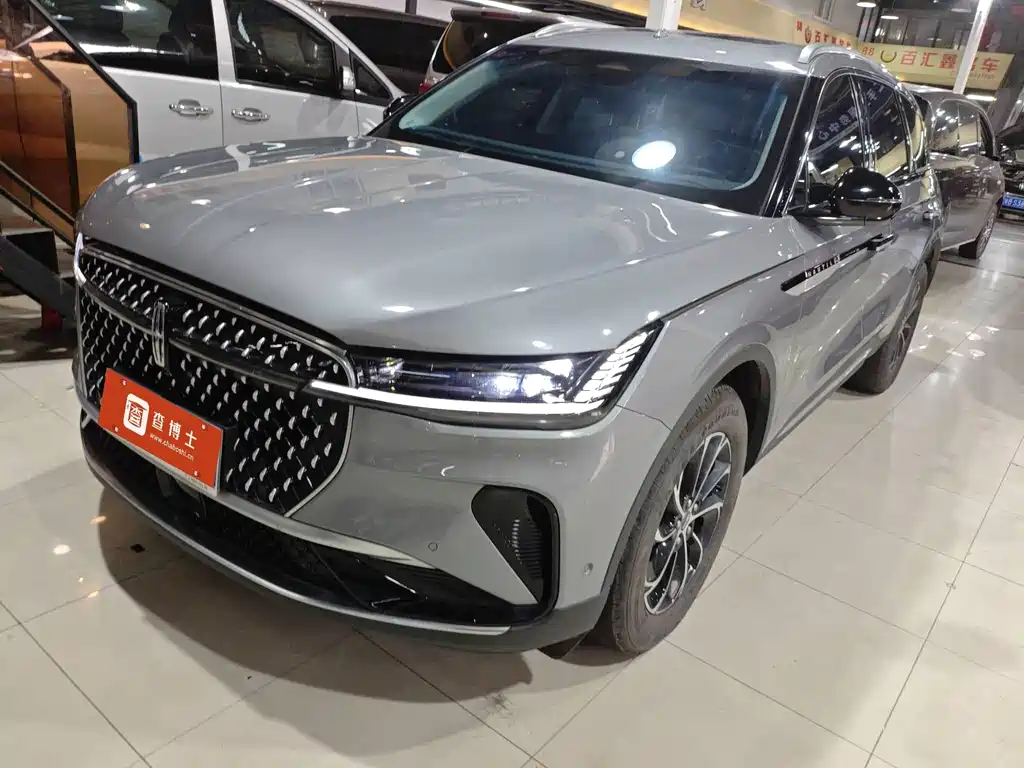 Voyager 2023 2.0T four-wheel drive exclusive edition купить на сайте DeffCars