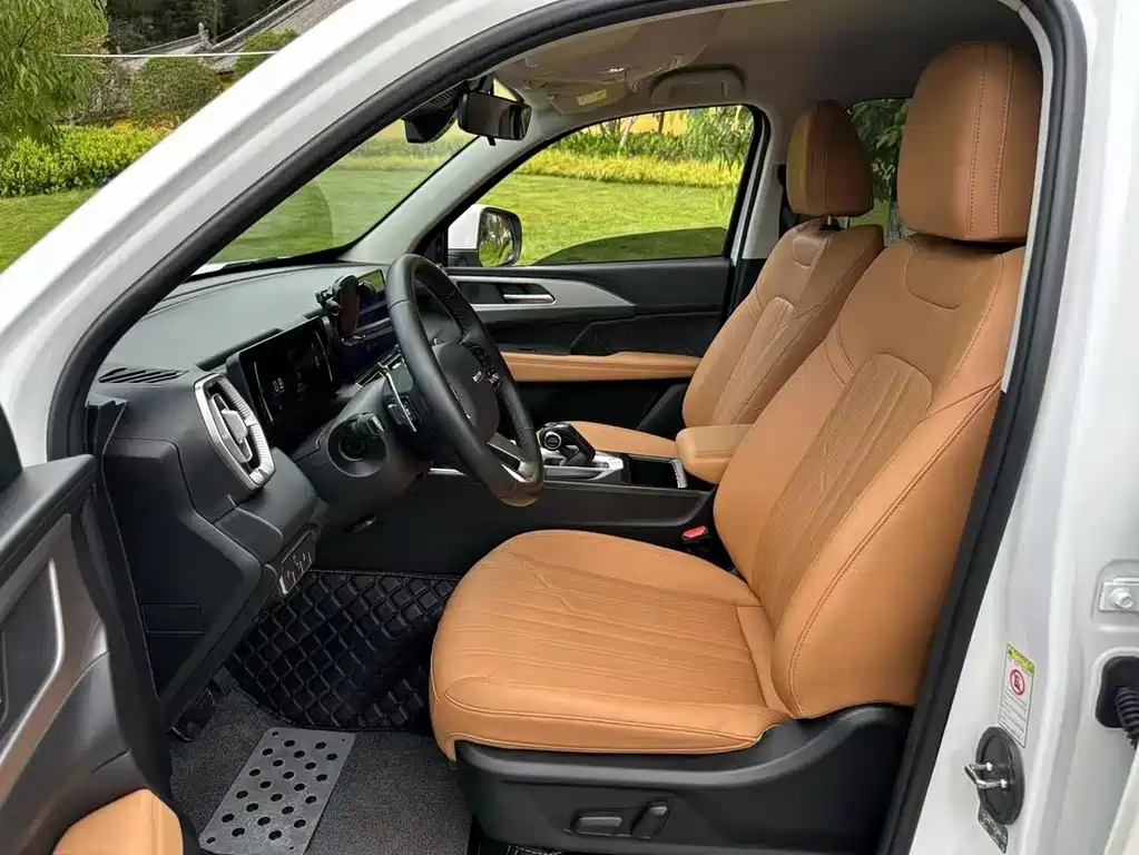 Haval H5 2023 2.0T automatic four-wheel drive LinkedIn gasoline купить на сайте DeffCars