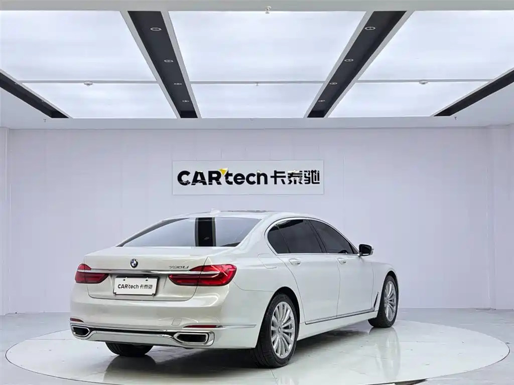 BMW 7 Series 2018 730Li Leading Excellence Package купить на сайте DeffCars