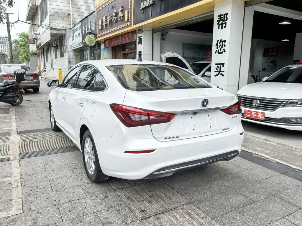 Eado 2019 1.6L GDI Manual Value Edition National VI купить на сайте DeffCars