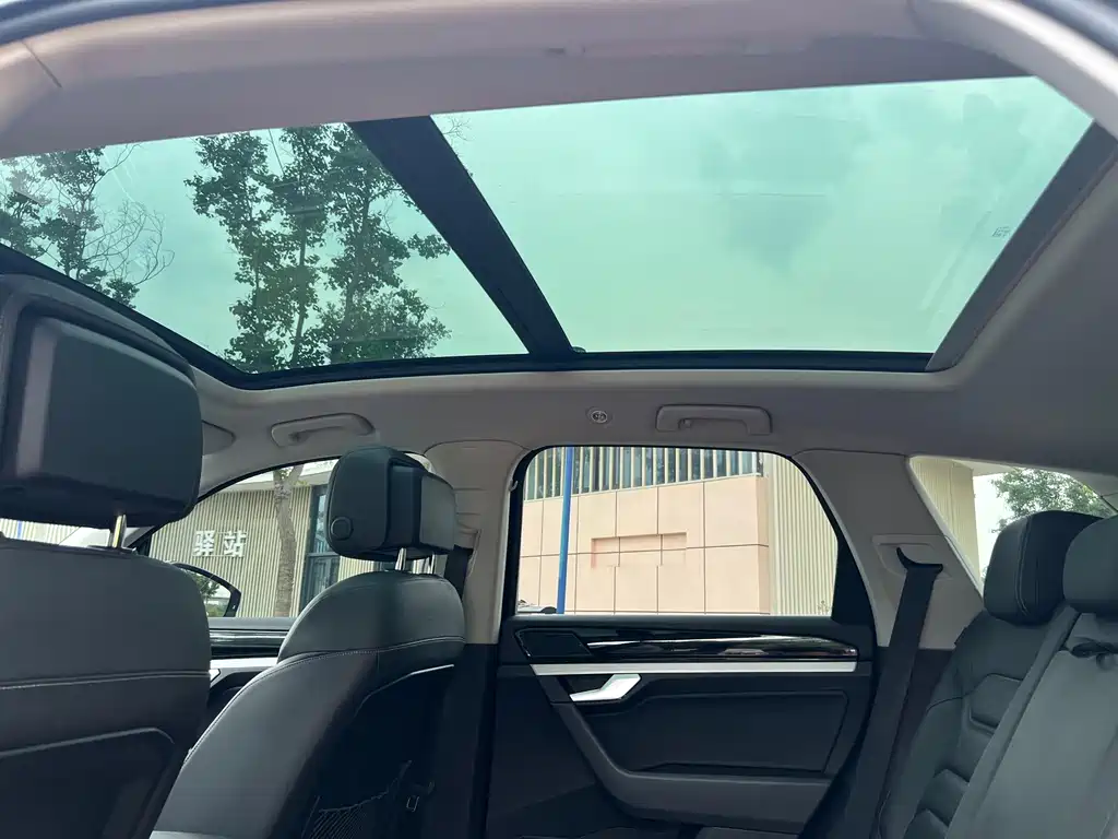 Touareg 2019 2.0TSI Navigation Edition Country VI купить на сайте DeffCars