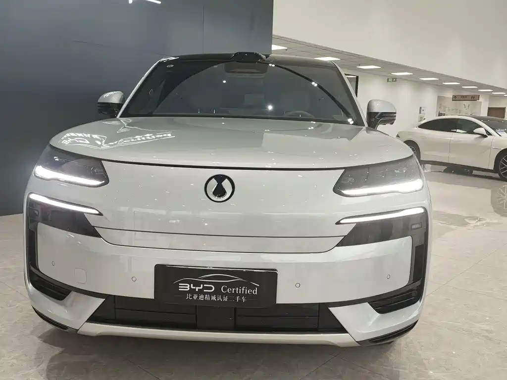 Denza N9 2025 Honor Model купить на сайте DeffCars