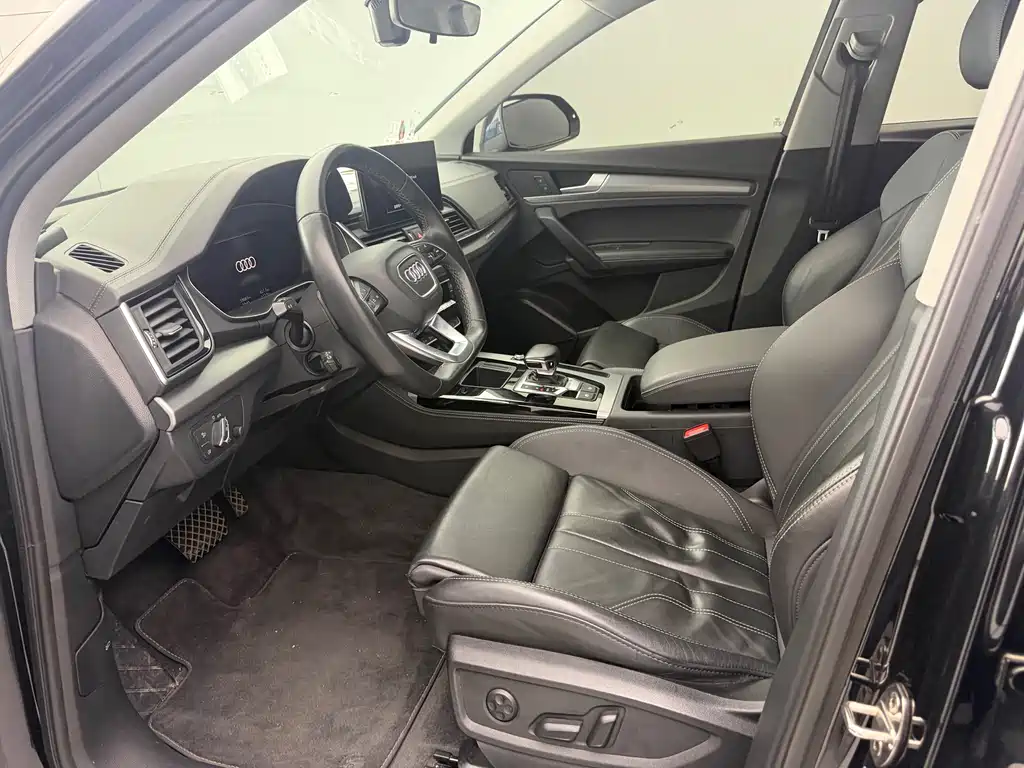 Audi Q5L 2022 40T fashionable and dynamic model купить на сайте DeffCars