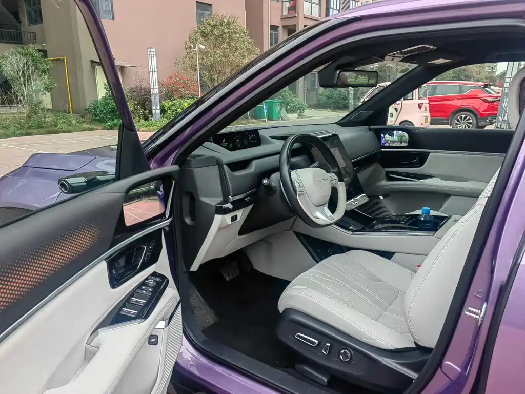 Guangqi Honda P7 2025 four-wheel drive long range Max купить на сайте DeffCars