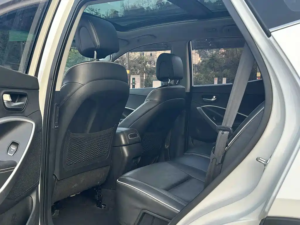 Shengda 2017 2.0T automatic four-wheel drive intelligent 7-seater купить на сайте DeffCars