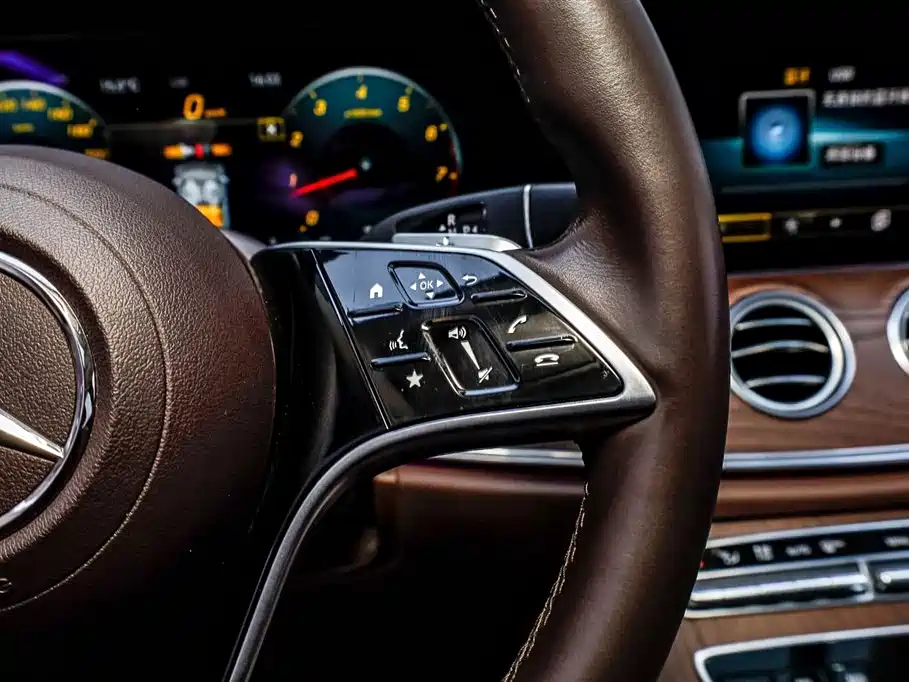 Mercedes-Benz E-Class 2021 facelift E 260 L купить на сайте DeffCars