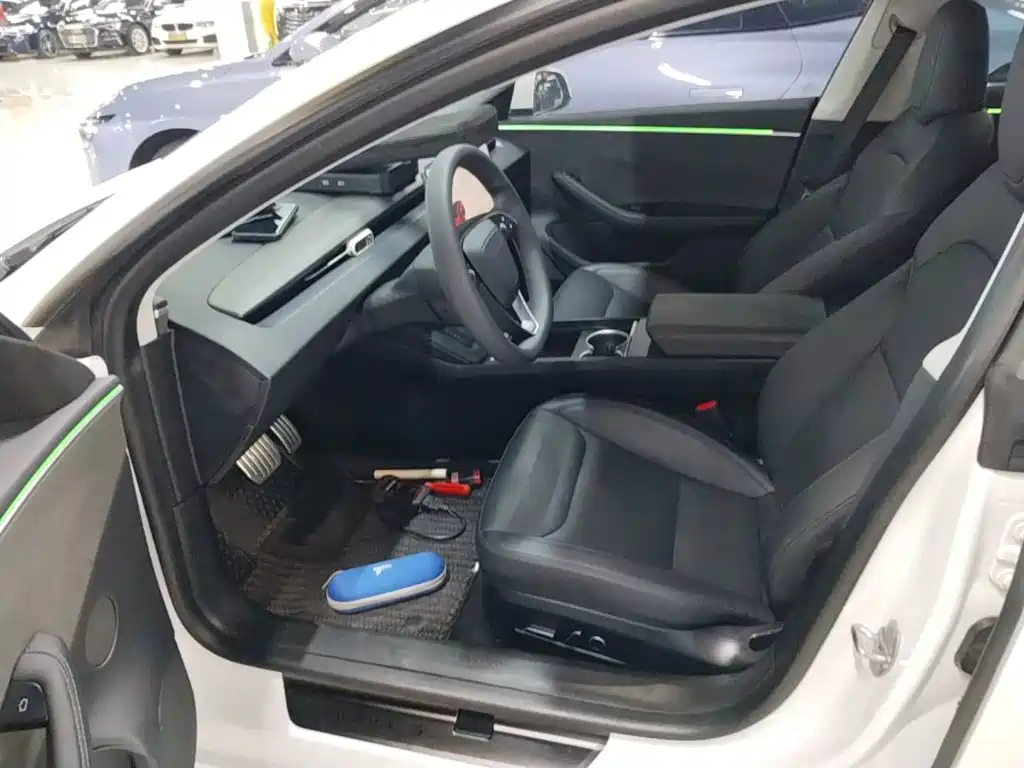 Model 3 2023 long-range all-wheel drive version купить на сайте DeffCars