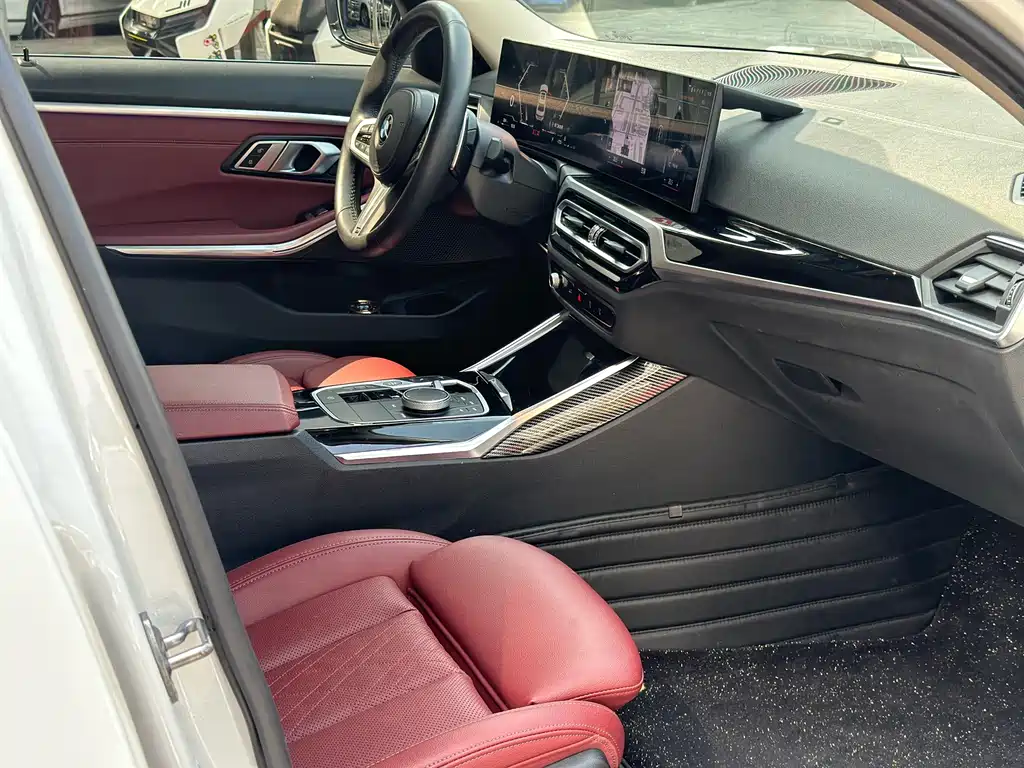 BMW 3 Series 2024 320Li M Sports Package купить на сайте DeffCars