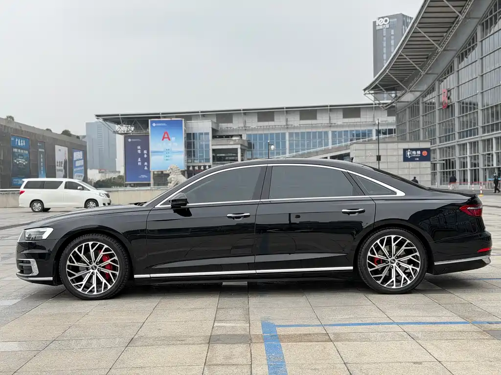 Audi A8 2021 A8L 50 TFSI quattro comfort type купить на сайте DeffCars