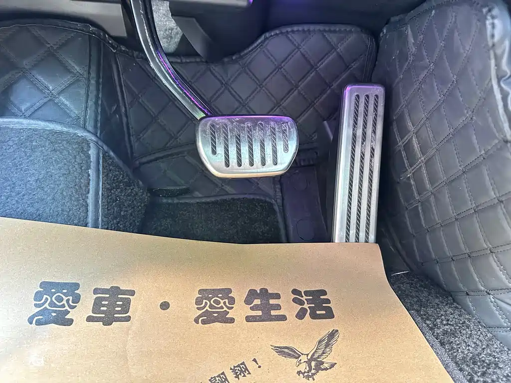 Xiaomi SU7 2024 four-wheel drive, ultra-long battery life, high-end smart driving Max version купить на сайте DeffCars