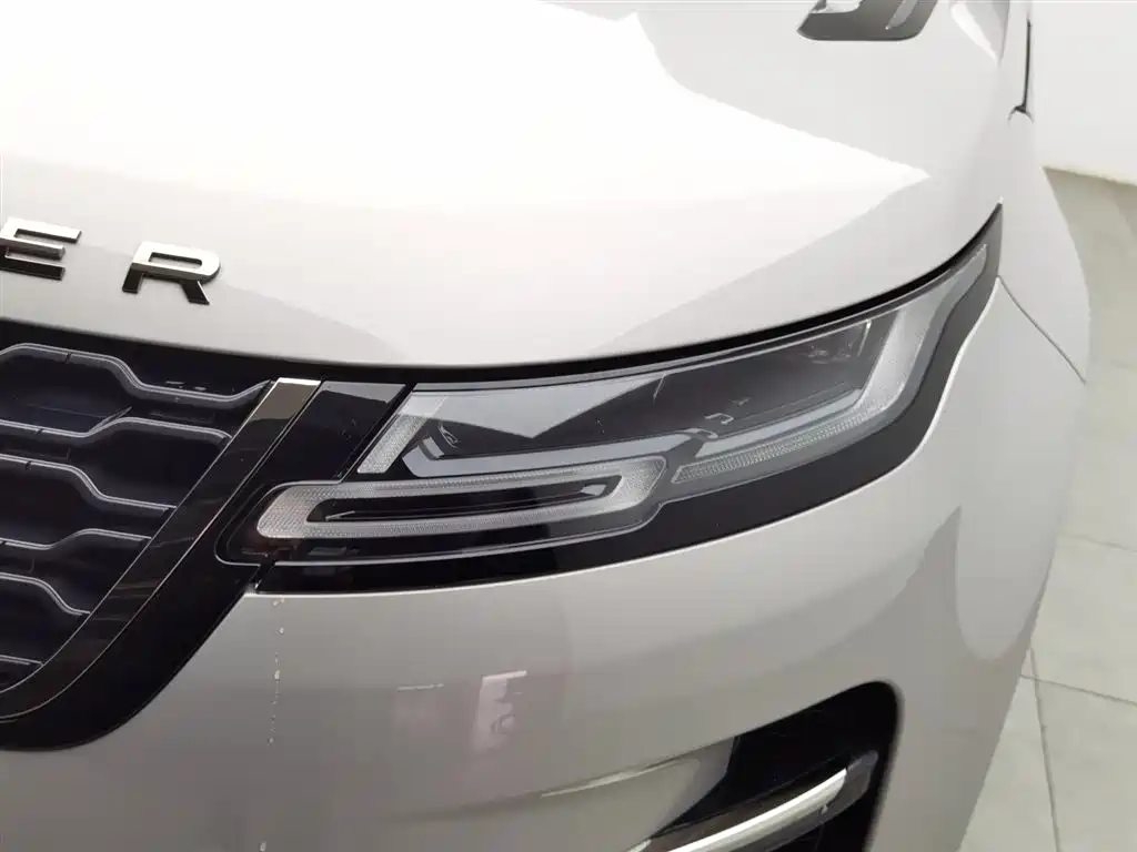 Range Rover Evoque 2023 Evoque L 249PS Luxury Edition купить на сайте DeffCars