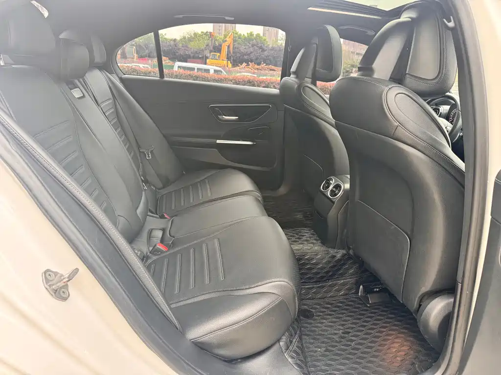 Mercedes-Benz C-Class 2022 C 200 L Sports Edition купить на сайте DeffCars