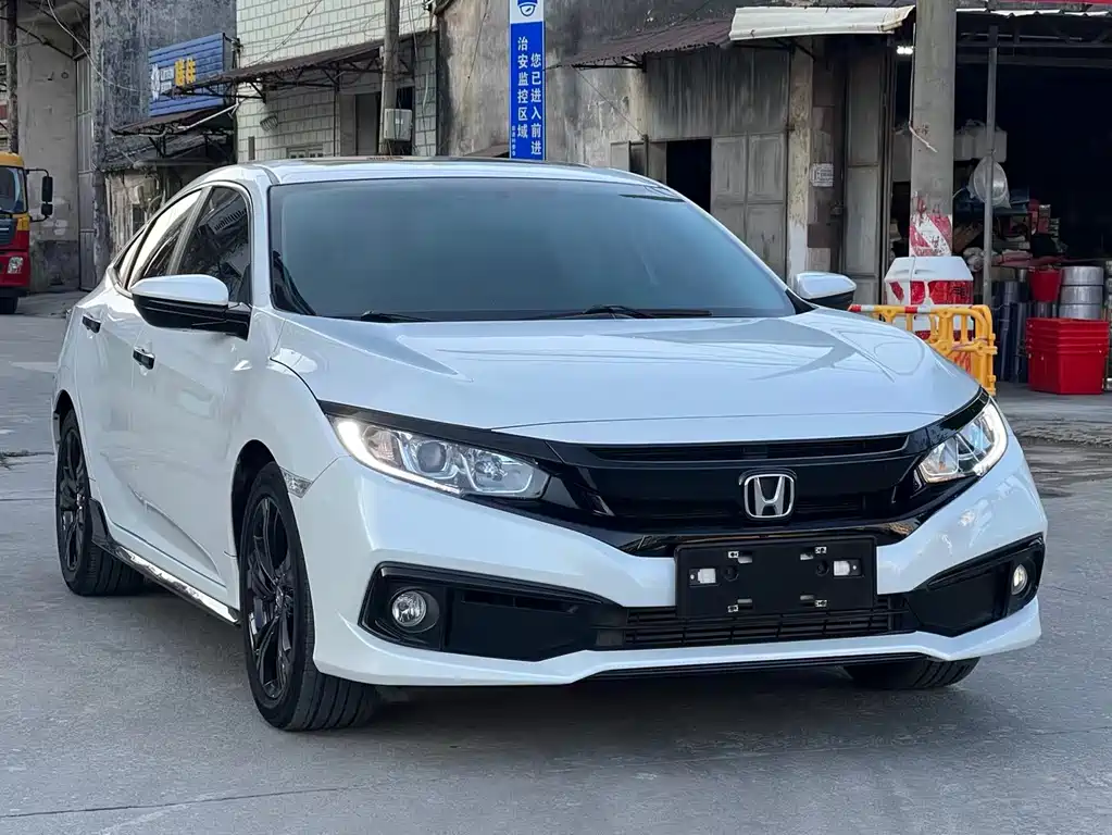Civic 2019 220TURBO CVT combustion version National V купить на сайте DeffCars