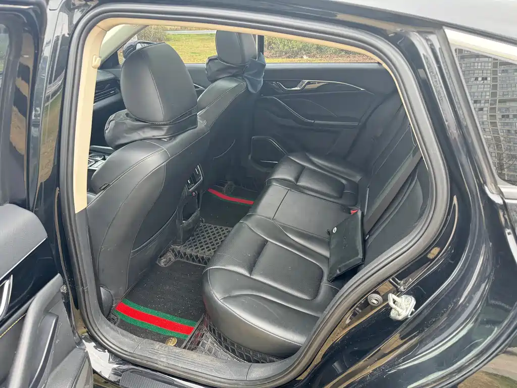 Pentium B70 2021 1.5T automatic enjoyment type купить на сайте DeffCars