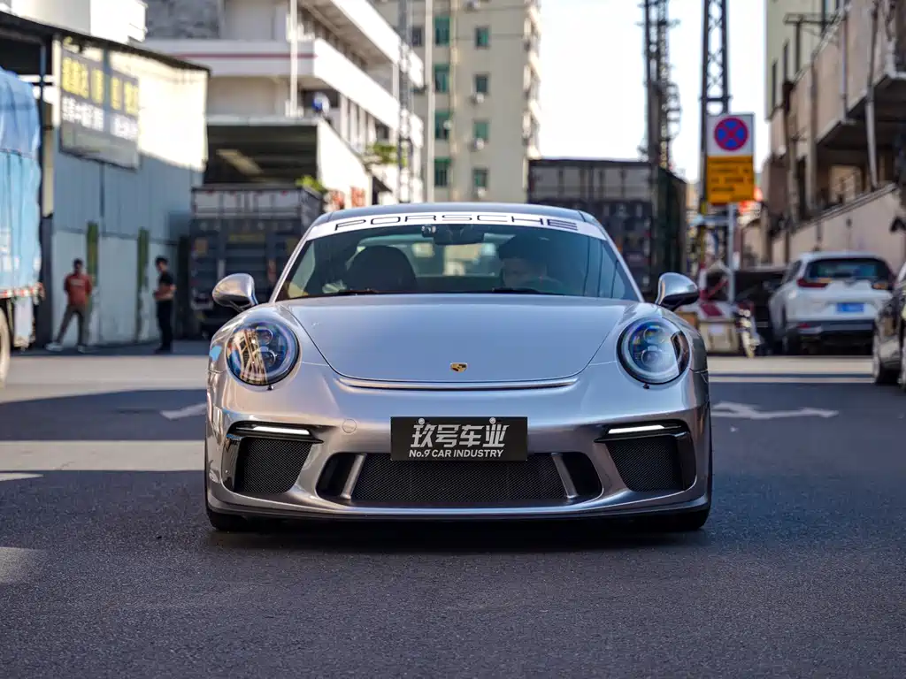 Porsche 911 2018 GT3 4.0L купить на сайте DeffCars