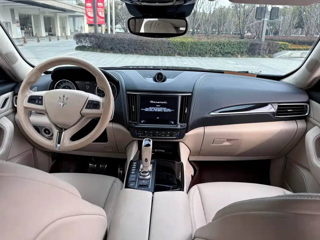 Levante 2021 3.0T Standard Edition купить на сайте DeffCars