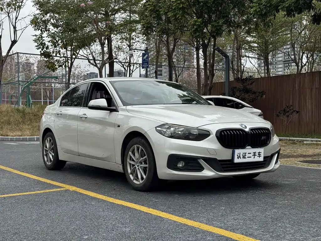 BMW 1 Series 2018 118i Fashion Model купить на сайте DeffCars