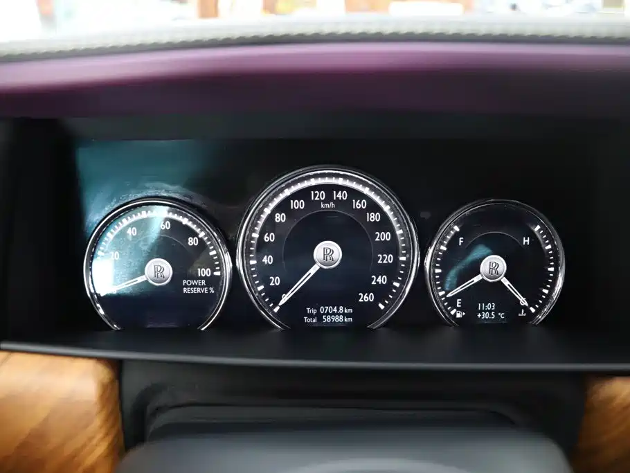 Cullinan 2018 four-seat version купить на сайте DeffCars