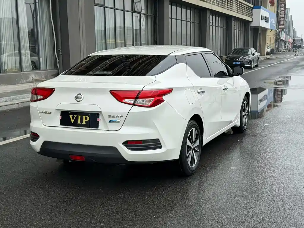 Blue Bird 2019 1.6L CVT Intelligent Cool Edition National V купить на сайте DeffCars