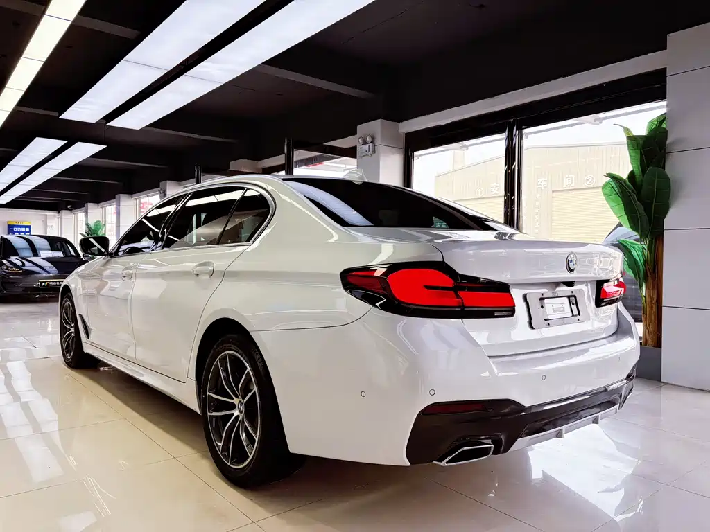 BMW 5 Series 2021 facelift 525Li M Sports Package купить на сайте DeffCars