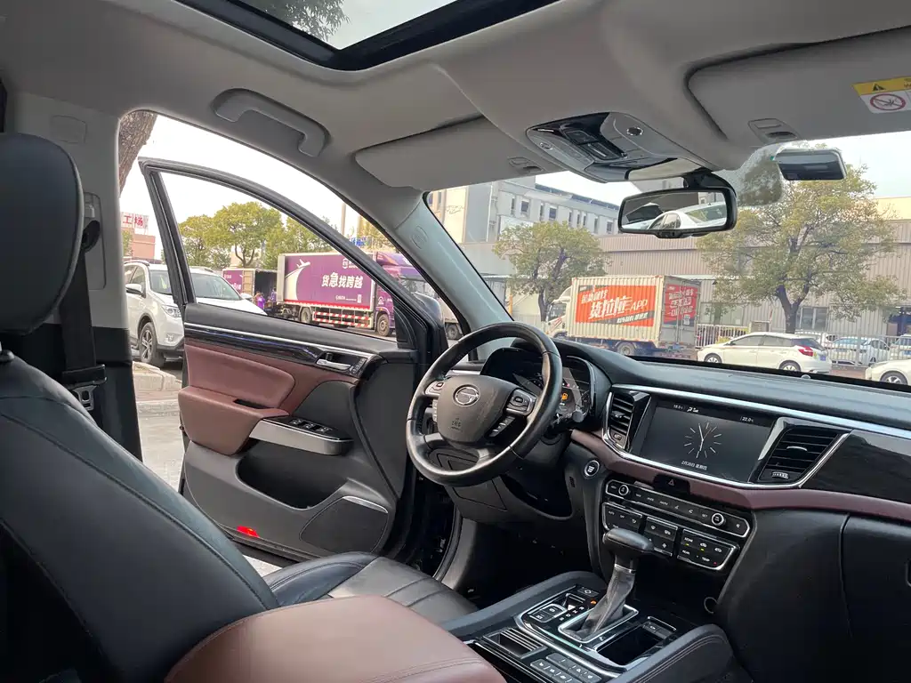 Trumpchi GS8 2017 320T 2WD Luxury Connected Edition (seven seats) купить на сайте DeffCars