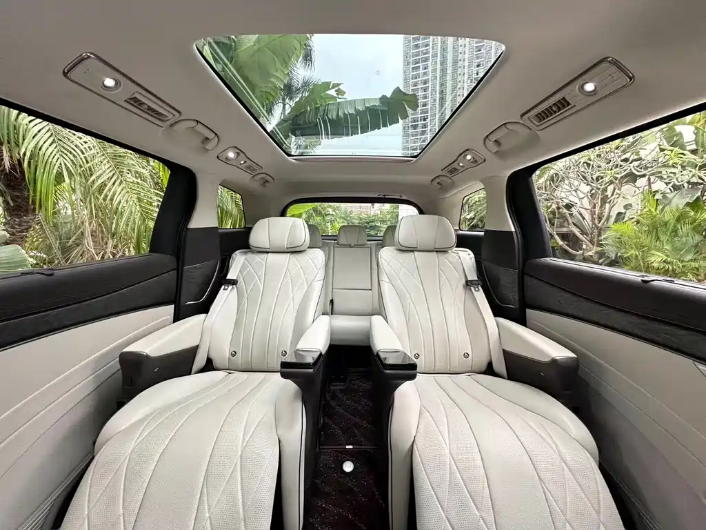 Denza D9 2024 DM-i 980 four-wheel drive premium model купить на сайте DeffCars