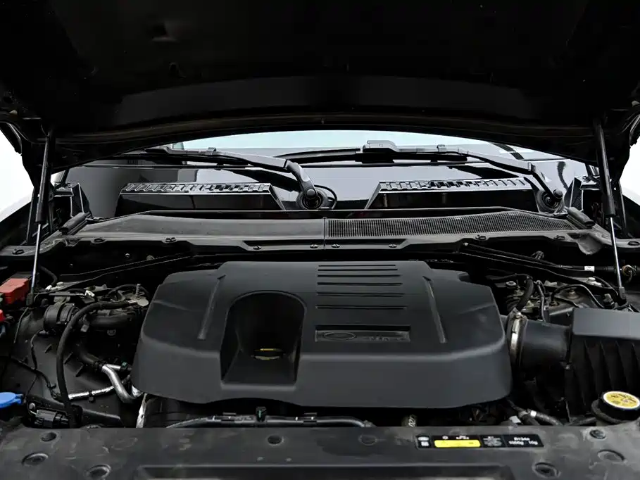 Land Rover Defender 2024 110 3.0T P400 X-DYNAMIC HSE купить на сайте DeffCars