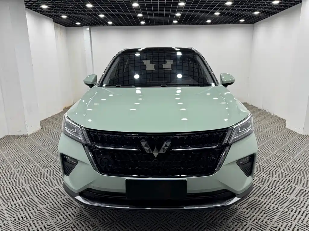 Wuling Xingchen 2021 1.5T CVT Xinghui Edition купить на сайте DeffCars