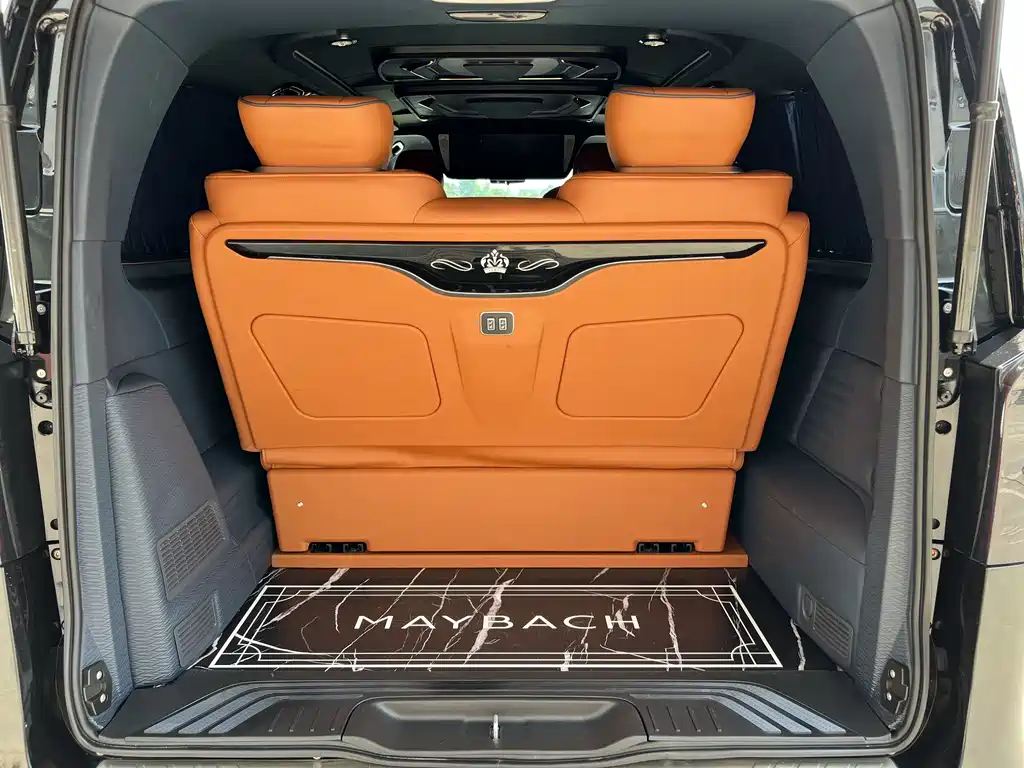 Vito 2023 2.0T Business Edition 7 seats купить на сайте DeffCars