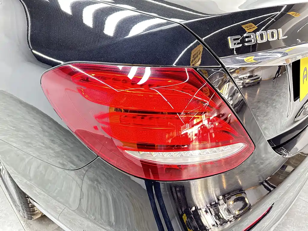 Mercedes-Benz E-Class 2020 E 300 L Fashion купить на сайте DeffCars