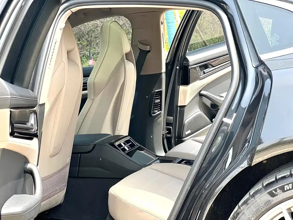Panamera 2026 Panamera 2.9T купить на сайте DeffCars