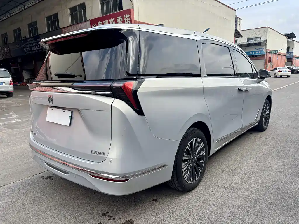 Buick GL8 2025 Lu Zun Smart Edition купить на сайте DeffCars