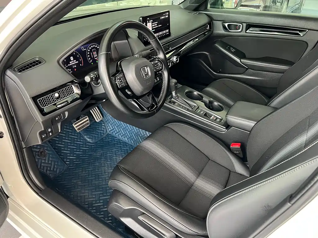 Civic 2022 240TURBO CVT combustion version купить на сайте DeffCars