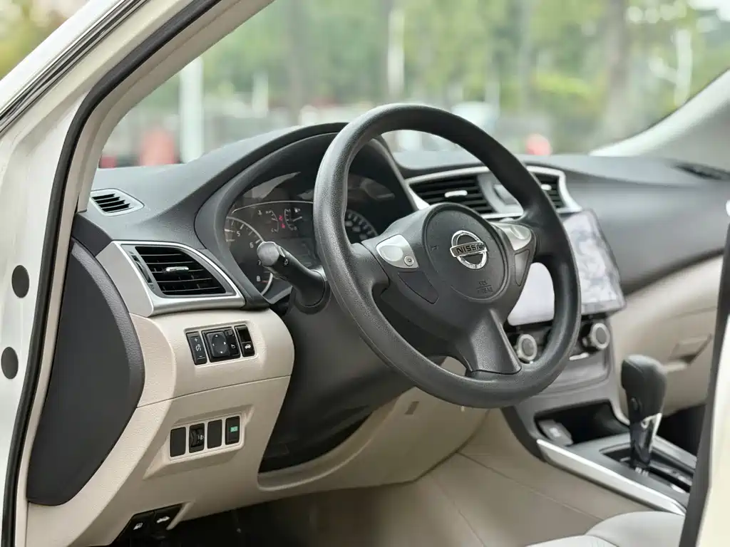 Sylphy 2018 1.6XE CVT Comfort Edition купить на сайте DeffCars