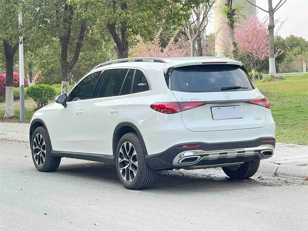 Mercedes-Benz GLC 2024 GLC 260 L 4MATIC Dynamic 5-seater купить на сайте DeffCars