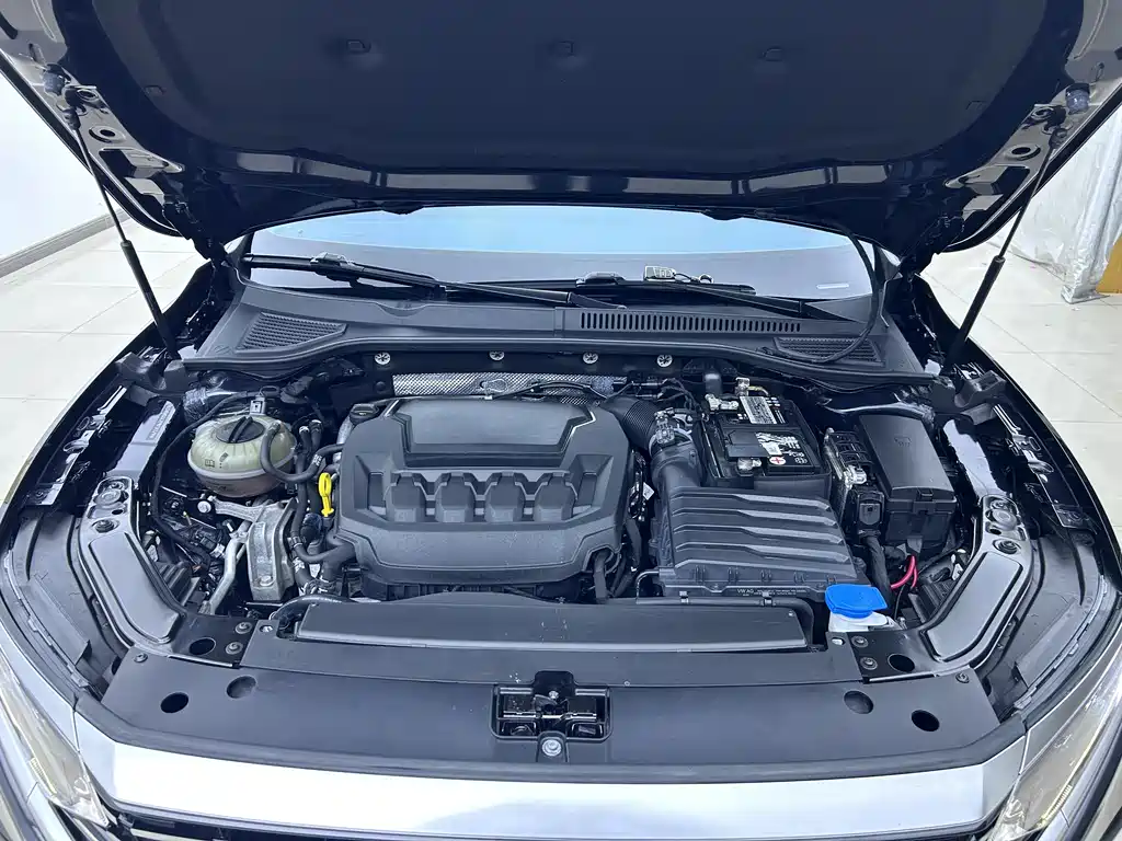 Passat 2023 facelift 330TSI Elite Edition купить на сайте DeffCars