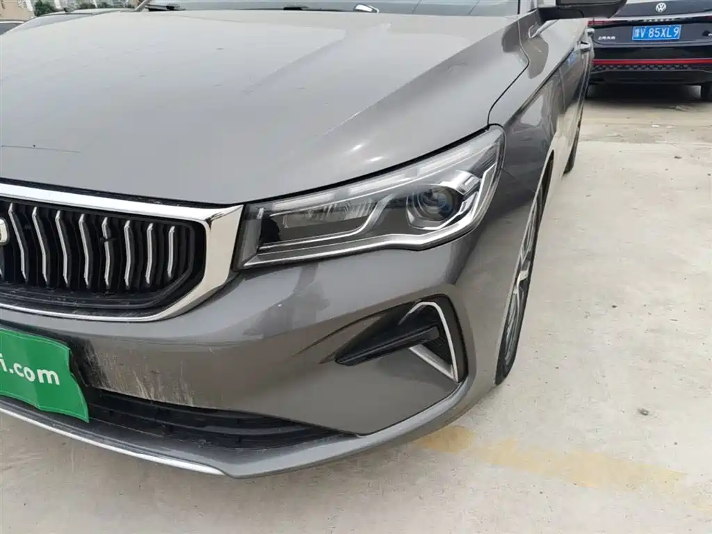 Emgrand 2022 4th generation 1.5L CVT premium model купить на сайте DeffCars