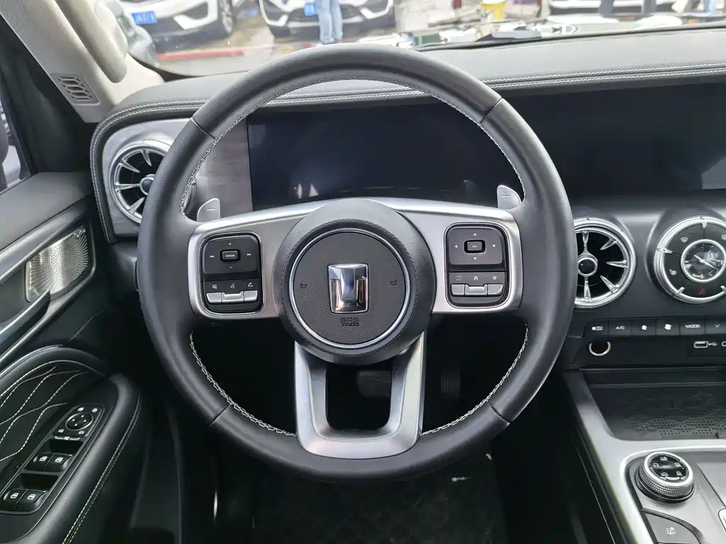 Tank 300 2024 2.0T Conqueror купить на сайте DeffCars