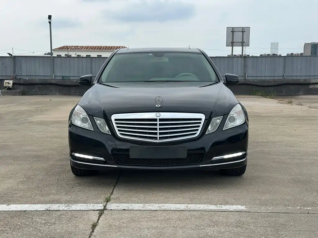Mercedes-Benz E-Class 2012 E 200 L CGI Elegant купить на сайте DeffCars