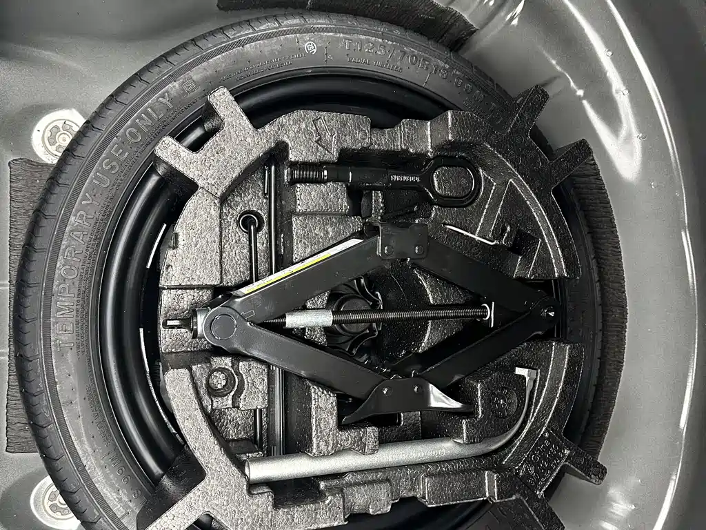 Magotan 2023 2 million commemorative edition 280TSI DSG comfort model купить на сайте DeffCars