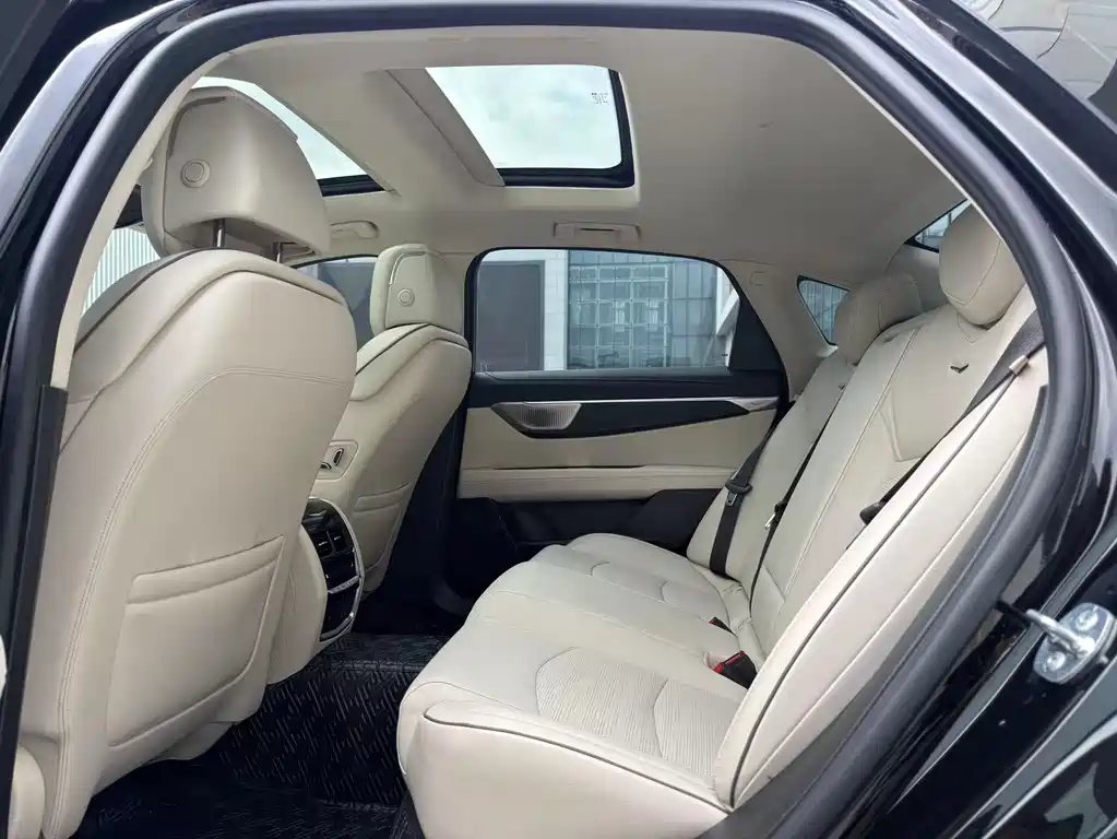 Cadillac CT6 2026 28T Luxury Edition купить на сайте DeffCars