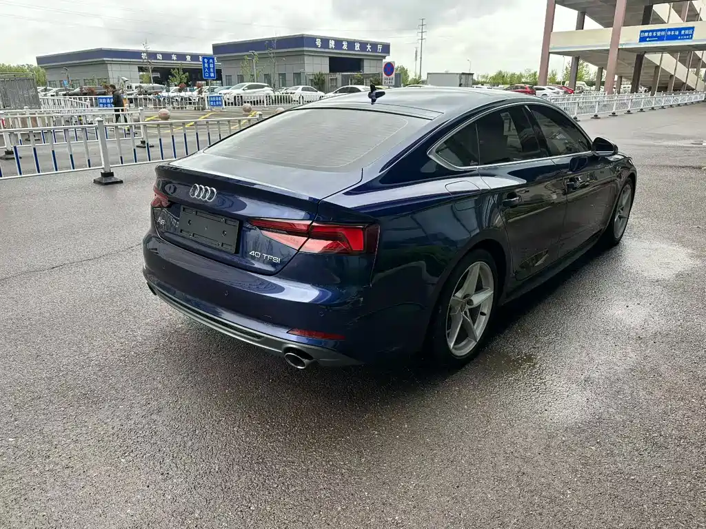 Audi A5 imported 2017 Sportback 40 TFSI fashionable model купить на сайте DeffCars