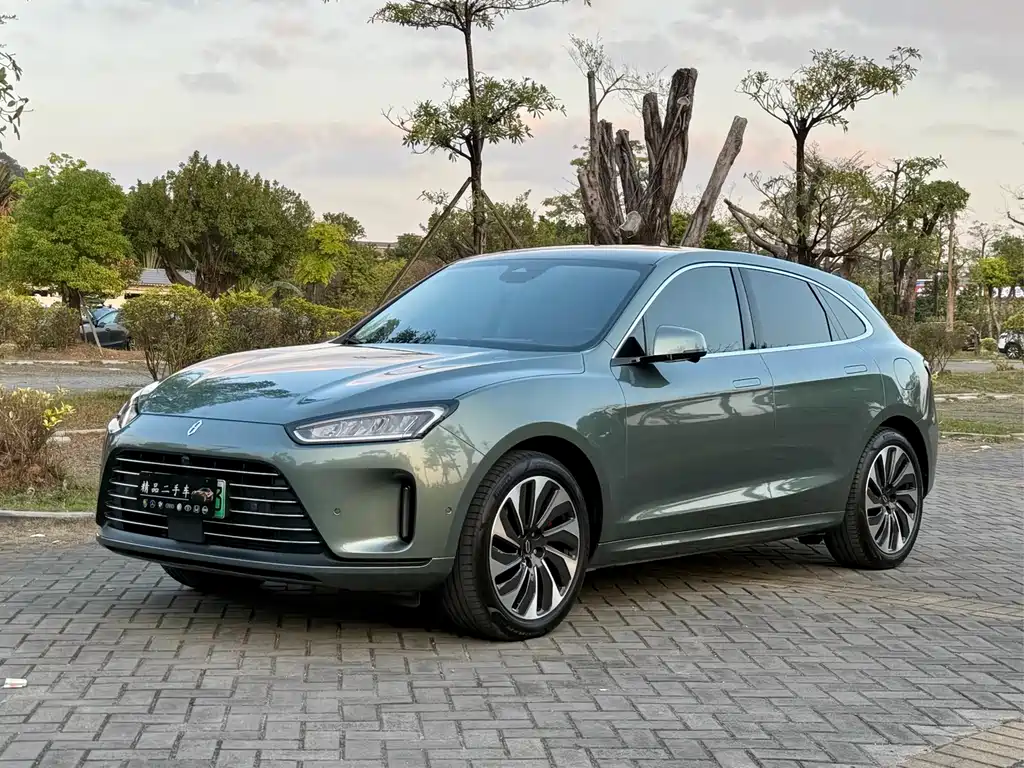 Wenjie M5 2022 extended range four-wheel drive flagship version купить на сайте DeffCars