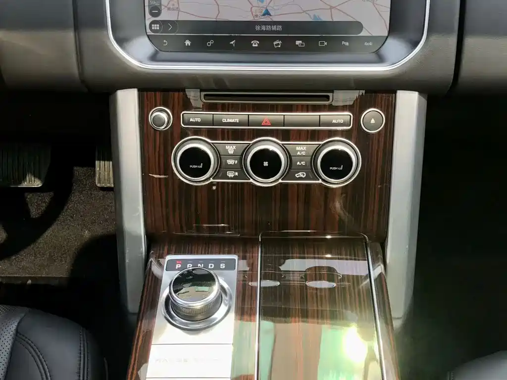 Range Rover 2017 3.0 SC V6 Vogue купить на сайте DeffCars