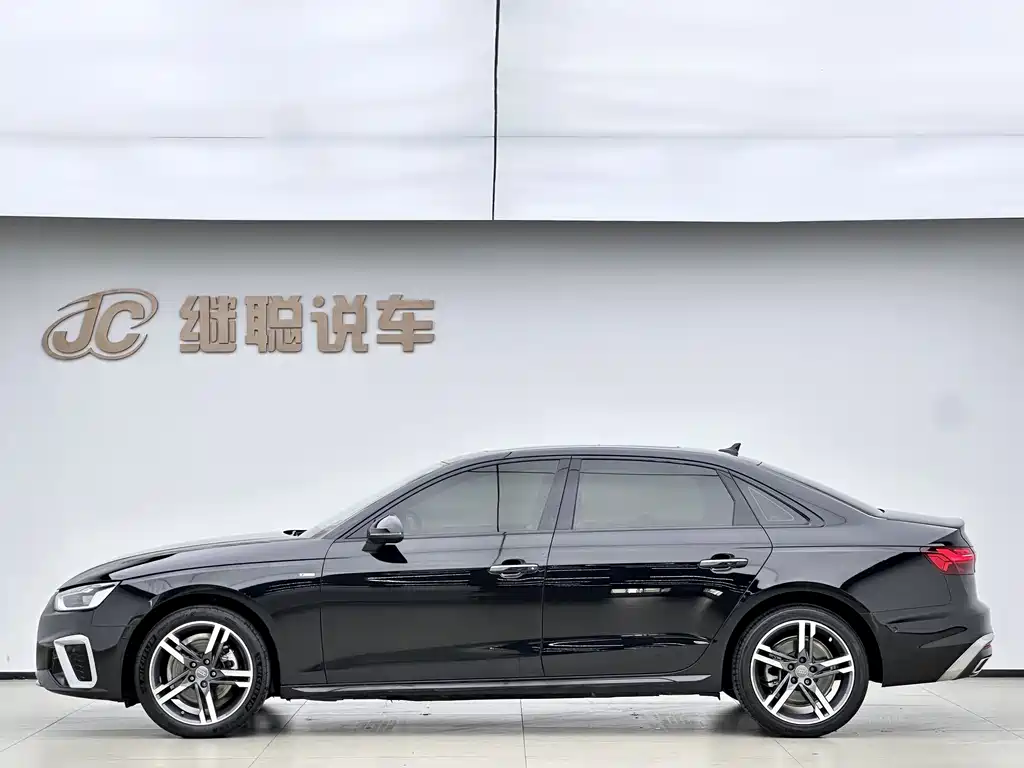 Audi A4L 2020 40 TFSI luxury and dynamic model купить на сайте DeffCars