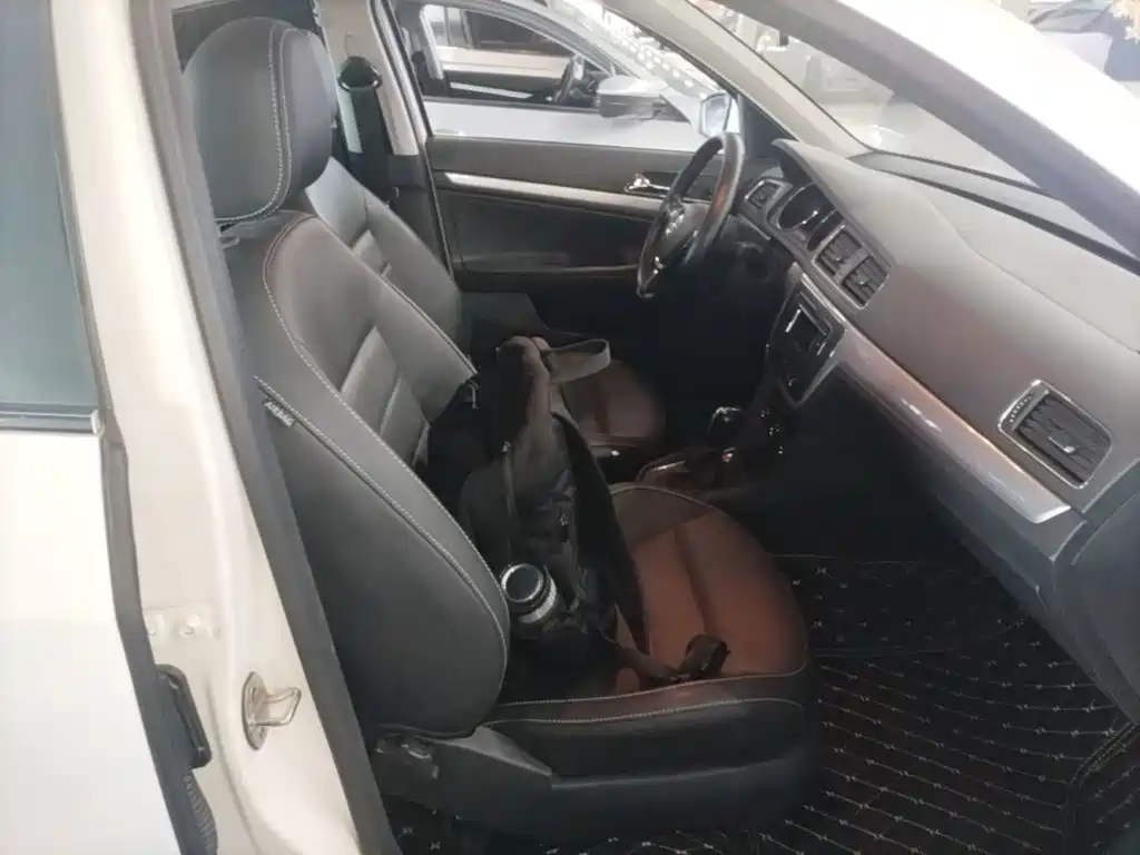 Langxing 2017 180TSI DSG Comfort Edition купить на сайте DeffCars