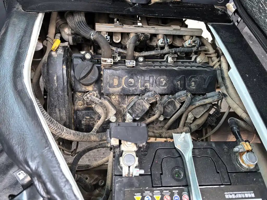 Hiace X30 2022 model 1.5L business type central air-conditioned version bus National VI SWC15M купить на сайте DeffCars