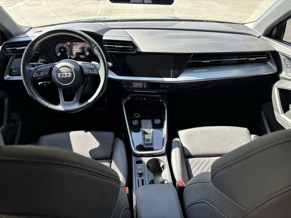 Audi A3 2021 Sportback 35 TFSI Fashionable and Elegant купить на сайте DeffCars